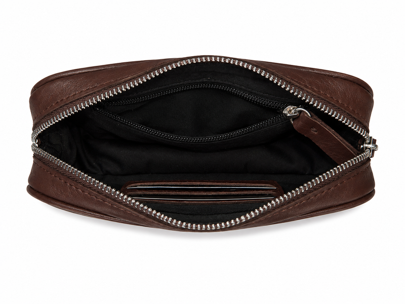 Handheld Bag in Dark Brown Leather- No1