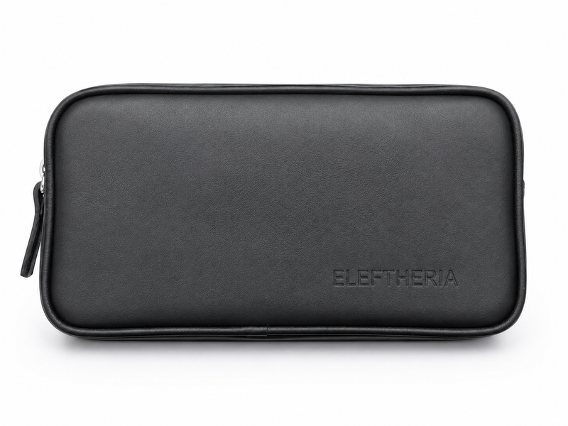 Handheld Bag in Black Leather- No1